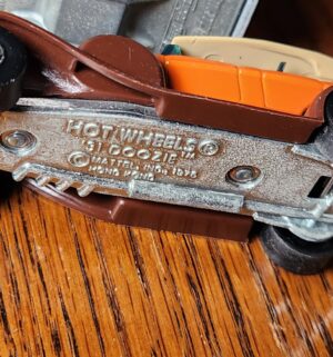 pa103- Hot Wheels Case 1960-1970s hot wheels - Image 11