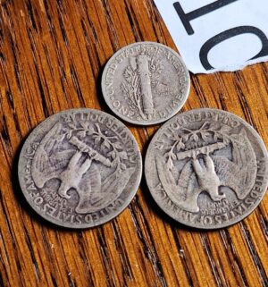 pa110- Silver Quarters, Silver Barber Dime - Image 3