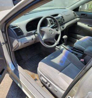 pa121- 2004 Toyota Camry LE V4. 53k Miles! Clean Title. Pink Slip Transer. Non-Op. Runs & Drives! - Image 8