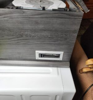 pb66- Victrola Media Player. All componets tested/works - Image 4