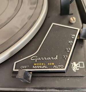 g46- Garrard Model 40B. Powers On - Image 3