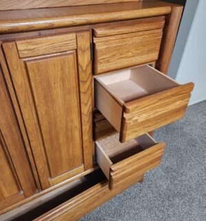 m1- Dresser Chest w/ Mirror Hutch. Great Shape - Image 4