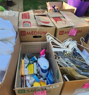 m95- MASSIVE RESELLER LOT. 30+ boxes of household items, Buyer load & Take All. No Tables - Image 8