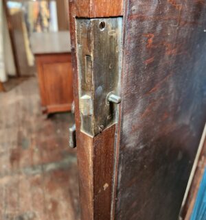 n119- 19th Century Antique Wardrobe. Stunning Condition - Image 9