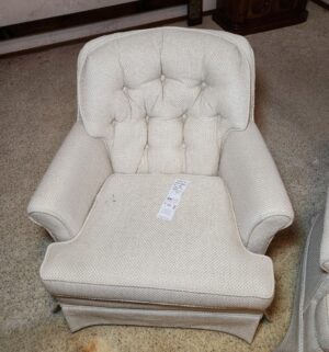 p16- Pair of Arm Chairs. Great Shape - Image 3