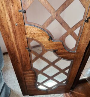 p128- Tall Curio Cabinet. Removable Lattice & Glass - Image 5