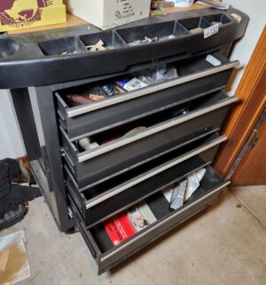 p132- Craftsman Rolling Tool Box - Image 3