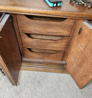 q28- Vintage Burlington Long Dresser - Image 3