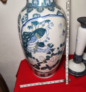 q84- Vintage Asian Vase - Image 3