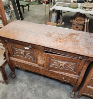 x99- Antique Buffet. Lion head front - Image 3