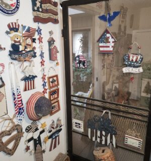 y186- Massive collection of Americana Decor on the wall - Image 3