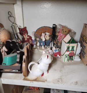 y192- Massive Collectible Collection in 3 Cabinets. Buyer to Remove/Box/Load. 15+ boxes worth - Image 4