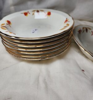 y346- large bowl, dishes Halls Superior - Image 4