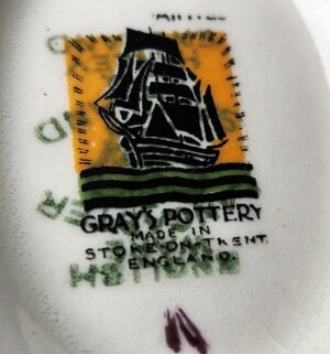 y406- salt/pepper by lenox, grays pottery dish - Image 3