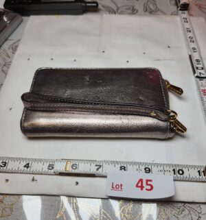 z45- Michael Kors Wallet - Image 3