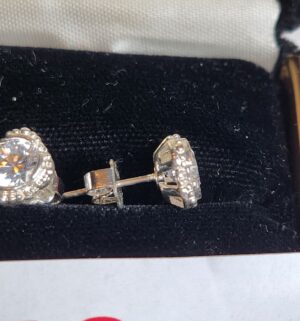 z50- Avon CZ Stone Earrings - Image 3