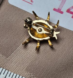 po1492- Vintage Lady Bug Spider Brooch - Image 3