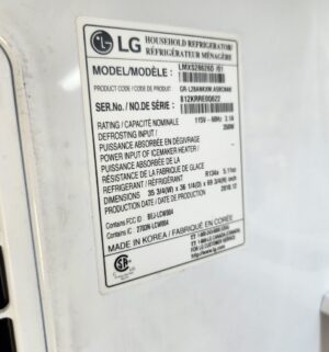 f81- LG Stainless French Door Refrigerator. Immaculate Condition. Works Perfect - Image 5