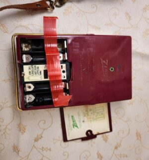 o63- Zenith 500D Radio - Image 3