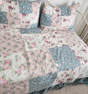 o128- Bedding for trundle bed only - Image 3