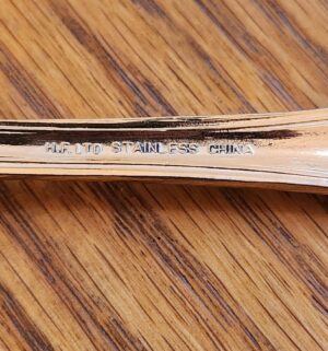 o178- Gold Tone Stainless Flatware - Image 5