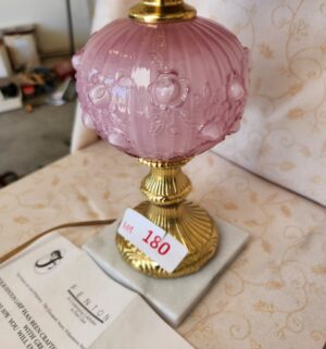 o180- Beautiful Fenton Lamp w/ paperwork - Image 3