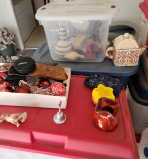 o187- Several Totes full of household items. Good quality totes - Image 5