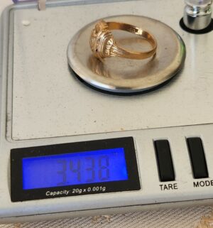 o201- 10kt gold ring. 1947 school ring - Image 4