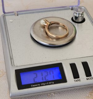 o203- 10kt gold & pearl ring - Image 4