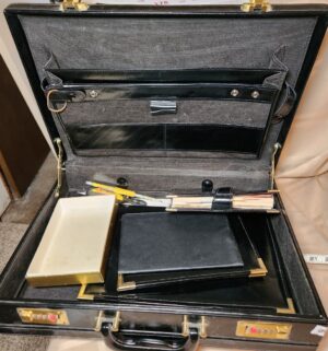 p153- Leather Briefcase. w/ combo - Image 3