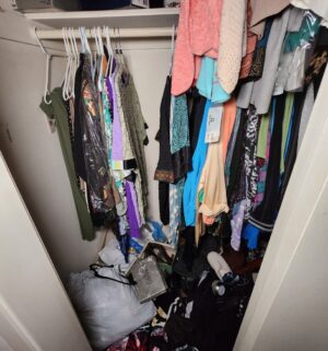 p177- Contents of the Master Closet. Womens Clothing & Shoes - Image 3