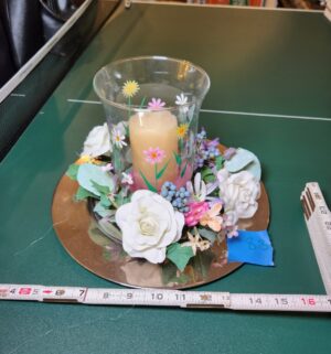 f83- Candle Center Piece