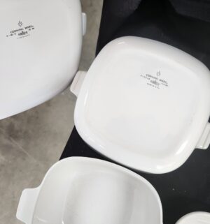 q361- Corning Ware Dish Set - Image 3