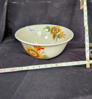 q369- Sunflower bowl by Maxcera - Image 1