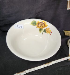 q369- Sunflower bowl by Maxcera - Image 2
