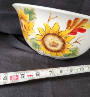 q369- Sunflower bowl by Maxcera - Image 3
