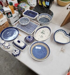 q375- Collection of dishes made in Poland - Image 1