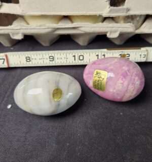 q385- Genuine Alabaster Egs - Image 4