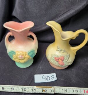 q402- Hull Pitcher & Vase - Image 2