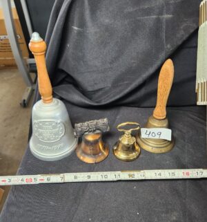 q409- 4 Bells - Image 1