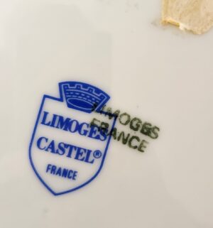 q424- Limoges Castel Powder Jar - Image 3