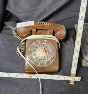 q444- Vintage Rotary Phone - Image 1