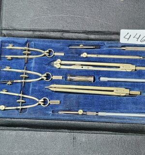 q446- Noris Drafting Set - Image 2