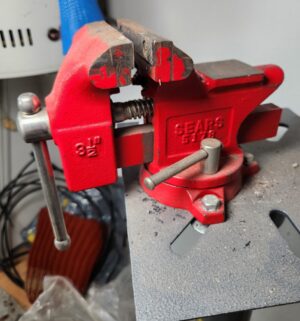 q488- Sears Vise 5178 w/ stand - Image 2
