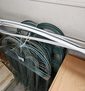 q490- garden fencing - Image 2