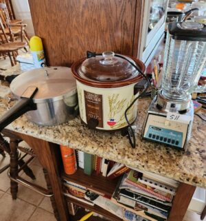 q511- Vintage Kitchen Appliances - Image 1