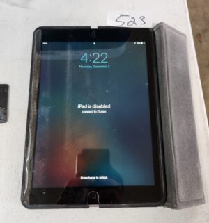 q523- iPad Air Model A1474 - Image 1
