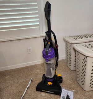 f141- Euerka Powerspeed Vacuum. Tested/works