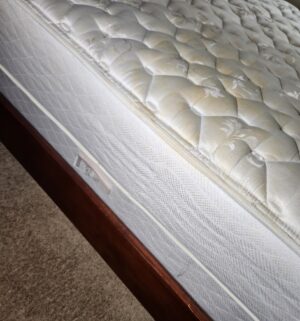 f153- JcPenny Spring Air Queen Mattress & Boxspring Only. No Frame - Image 3
