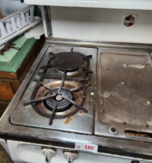 v190- Wedgewood Gas Stove 1950s. Still Works! - Image 3